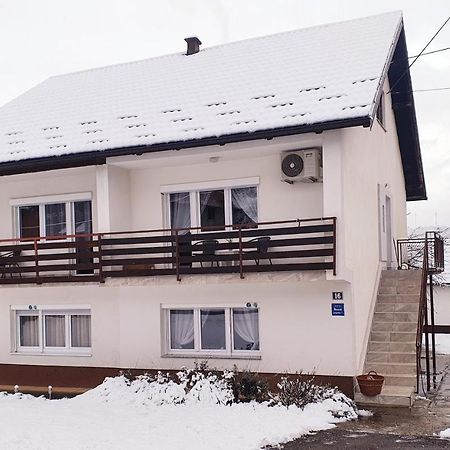 Apartman Sofia Otočac Exterior foto